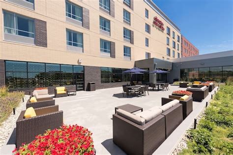 cheap hotels downtown grand rapids